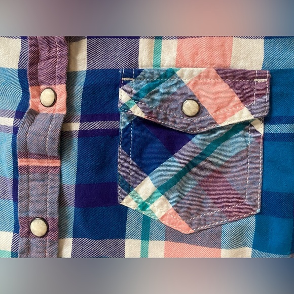 American Eagle Outfitters Women’s Shirt - Picture 6 of 7